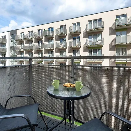 Διαμέρισμα Atmospheric In With A Charming Balcony From Renters