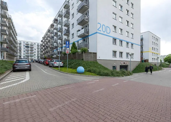 Atmospheric In With A Charming Balcony From Renters Στσέτσιν